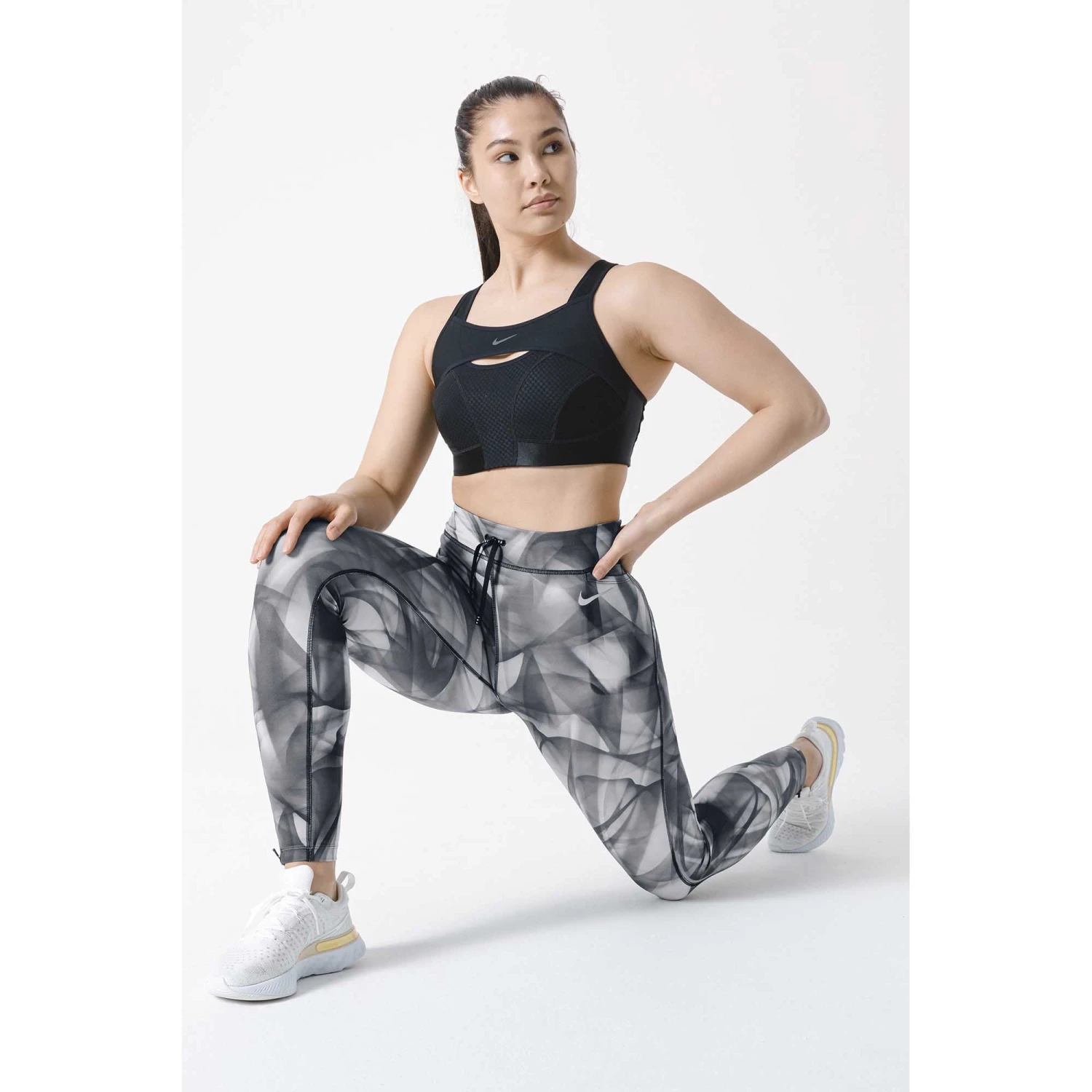 Nike | Women's Alpha Ultrabreathe Bra - Image 9