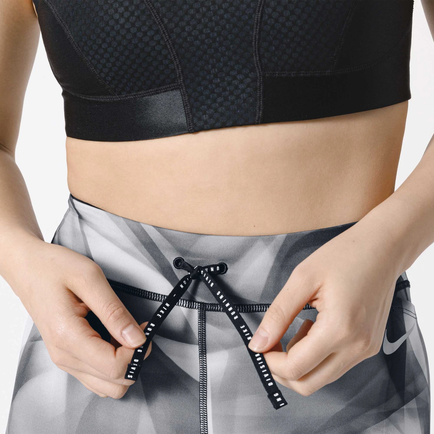 Nike | Women's Alpha Ultrabreathe Bra - Image 10