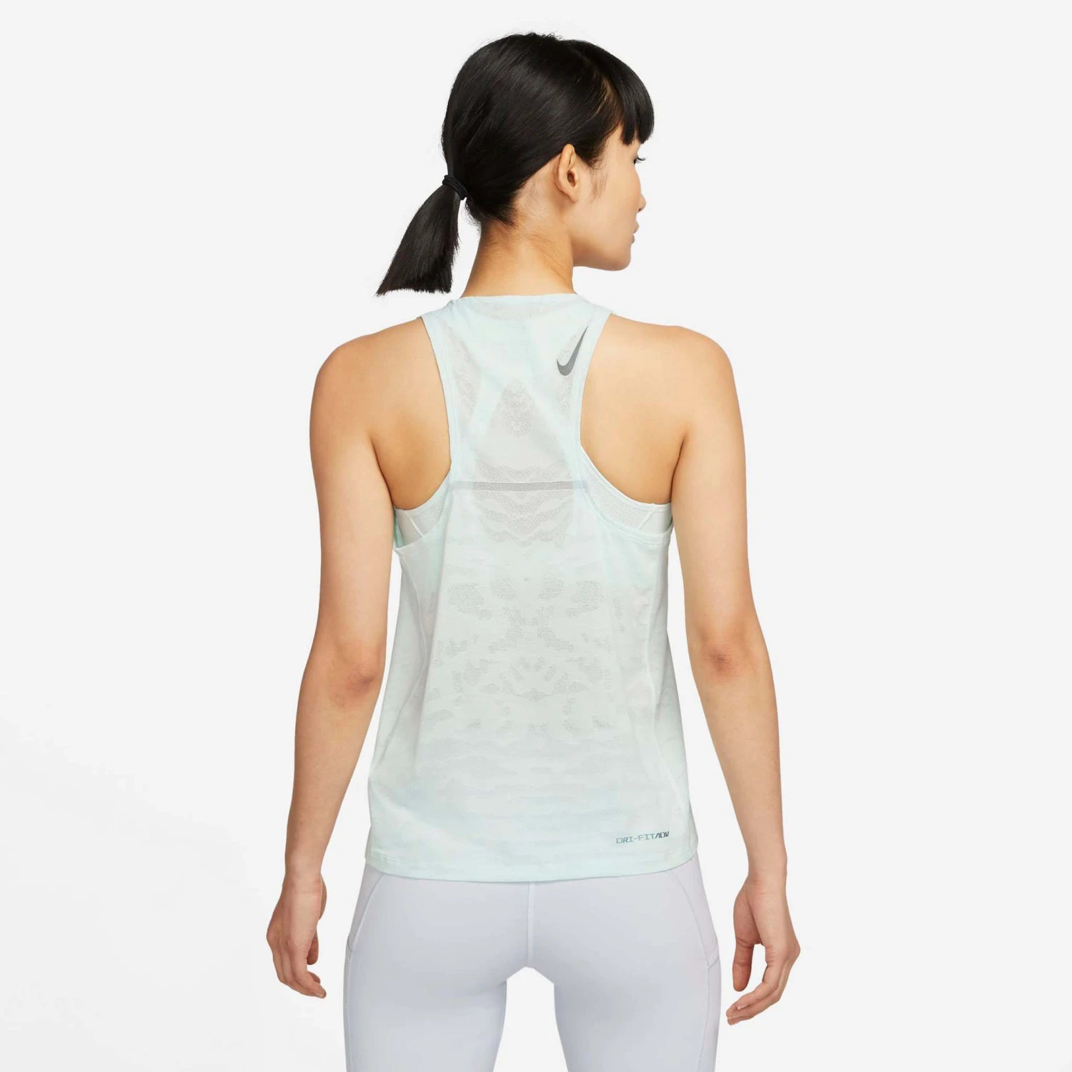 Nike | Women's DF ADV Run Division Engineered Tank - Image 2