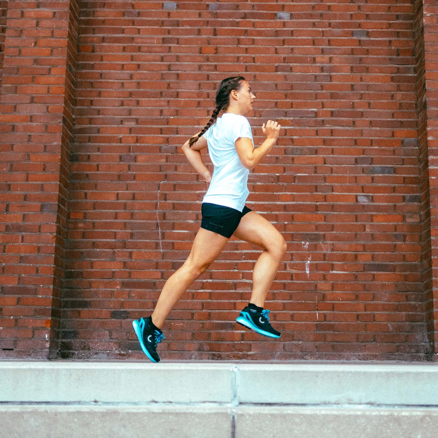 True Motion | Women's U-Tech Aion Running Shoes - Image 3